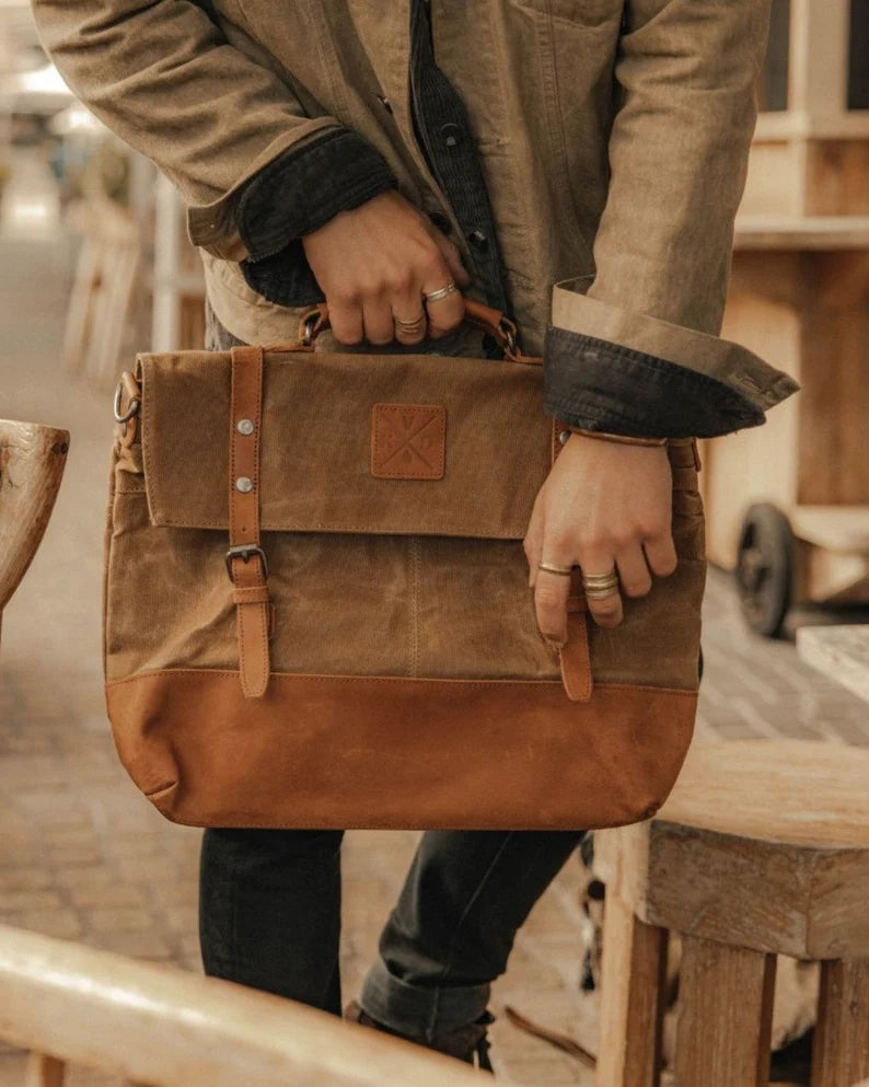 Canvas Messenger Bag