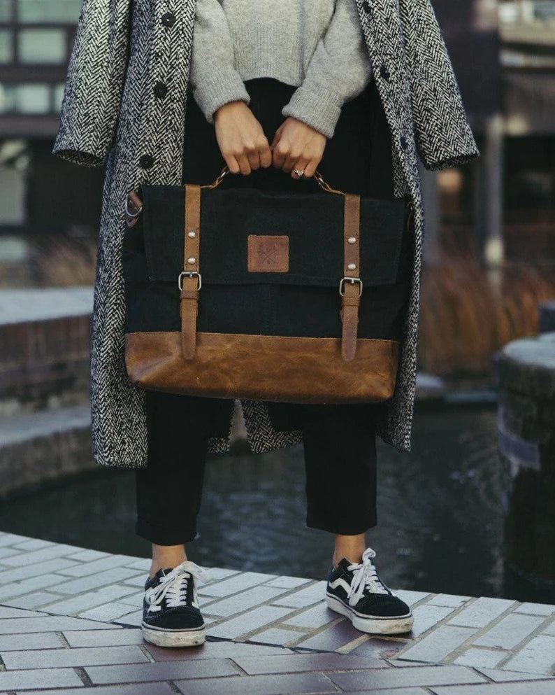 Canvas Messenger Bag
